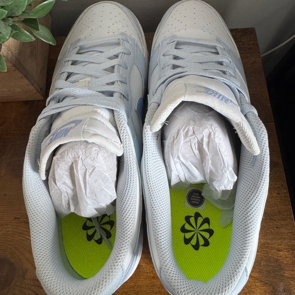 Nike Dunk Low WMNS “Blue Tint” - Picture 3 of 9